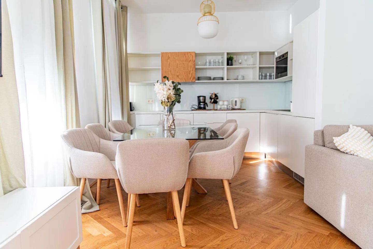 Appartement Apartment, Two Metro Stations To Hauptbahnhof Vienne